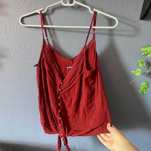 Red A&F Button and Tied Tank - Picture 8 of 10